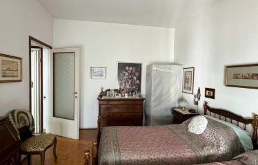 VENDITA: AMPIO QUADRILOCALE CON 3 BALCONI, VIA GIAMBELLINO 128, MILANO