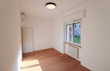 VENDUTA: Trilocale in vendita in via Nikolajevka, 10, Bisceglie, Milano
