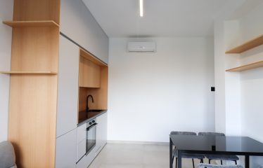AFFITTO: Trilocale in affitto in via Valle Antrona, 1, Baggio, Milano