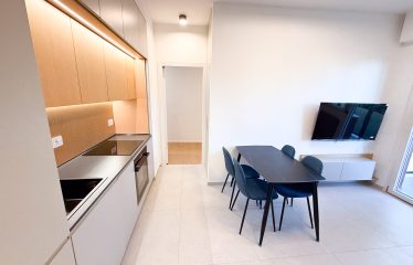 IN VENDITA: Bilocale in via Sant’Abbondio, 13