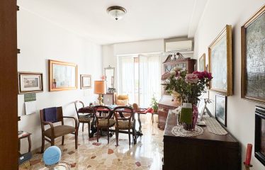 VENDITA: AMPIO QUADRILOCALE CON 3 BALCONI, VIA GIAMBELLINO 128, MILANO